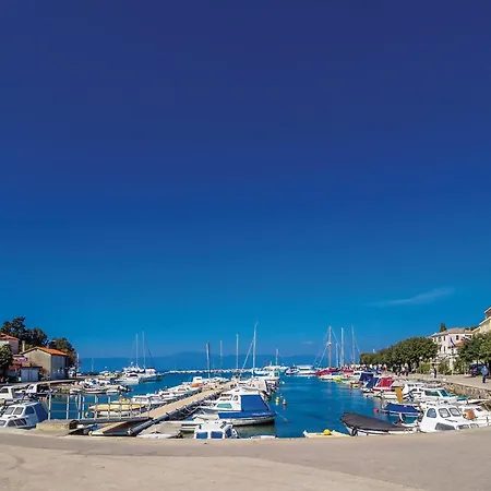 1 Bedroom In Vantacici