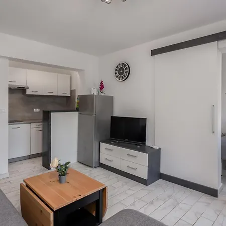 1 Bedroom In * Vantačići